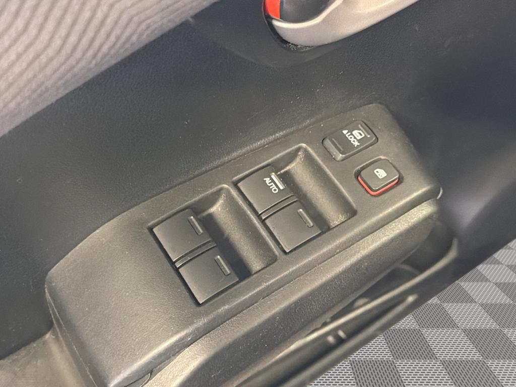 Thumbnail: 2009 Honda Fit - 27
