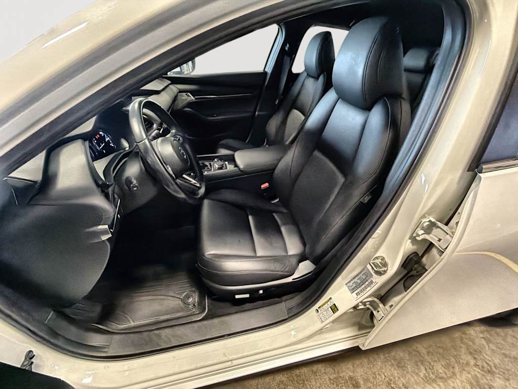 Thumbnail: 2019 Mazda Mazda3 - 11