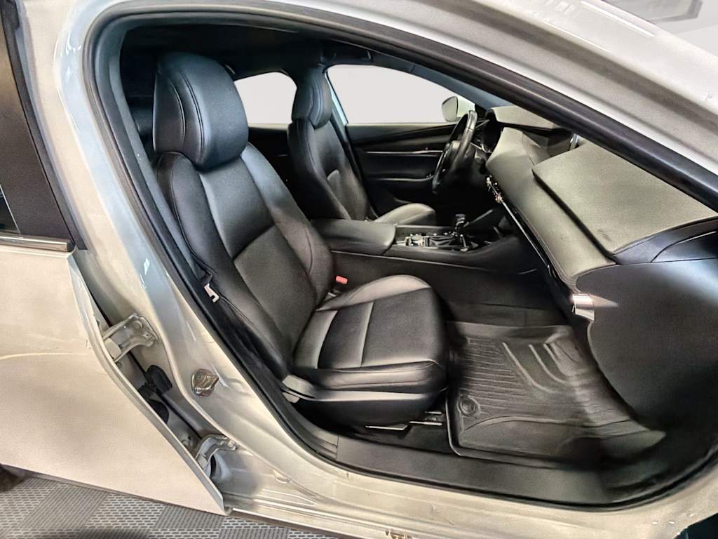 Thumbnail: 2019 Mazda Mazda3 - 12