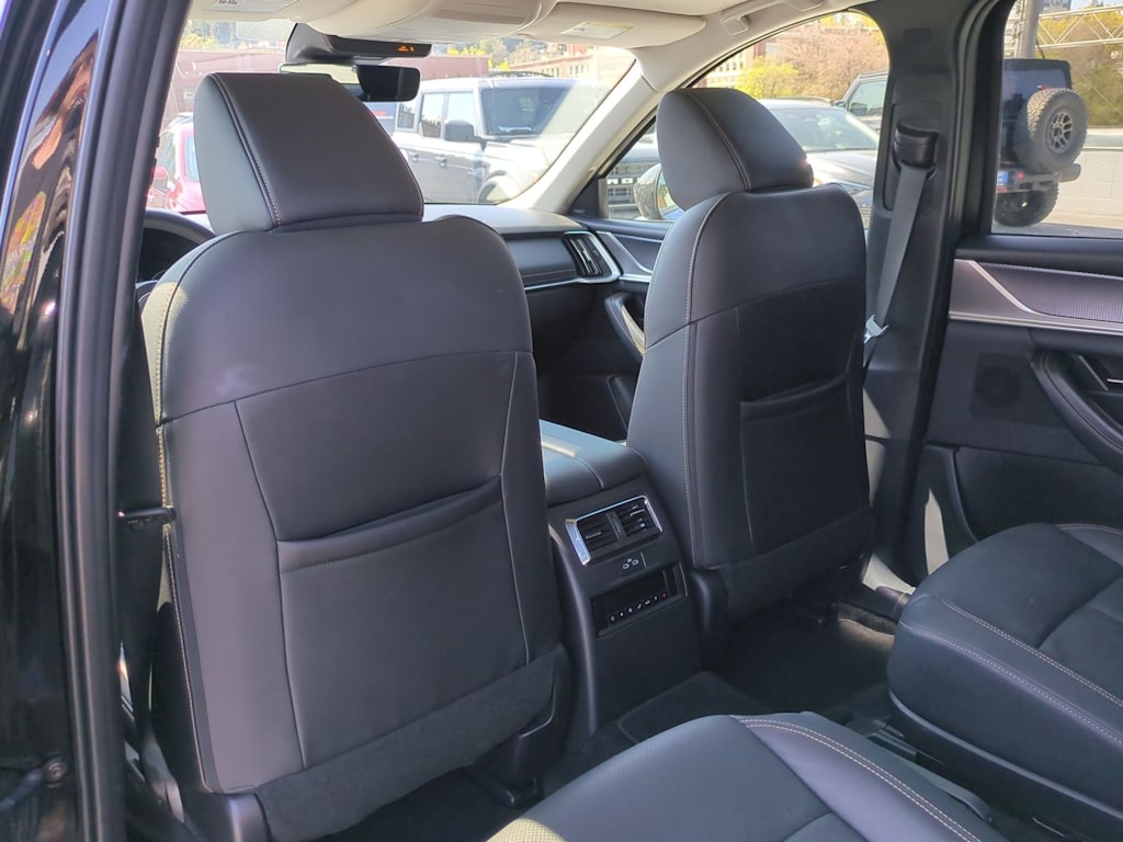 2024 Mazda CX-90 Premium 11
