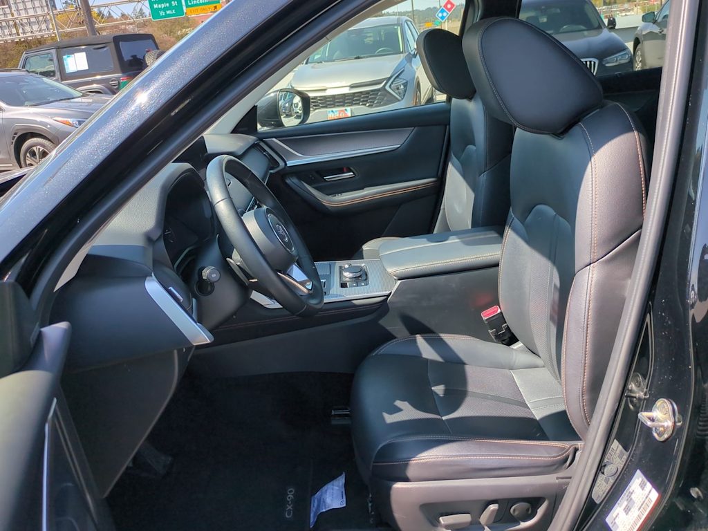 2024 Mazda CX-90 Premium 10