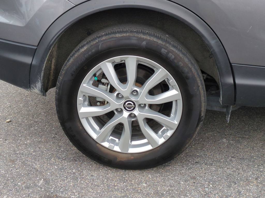 Thumbnail: 2022 Nissan Rogue Sport - 8
