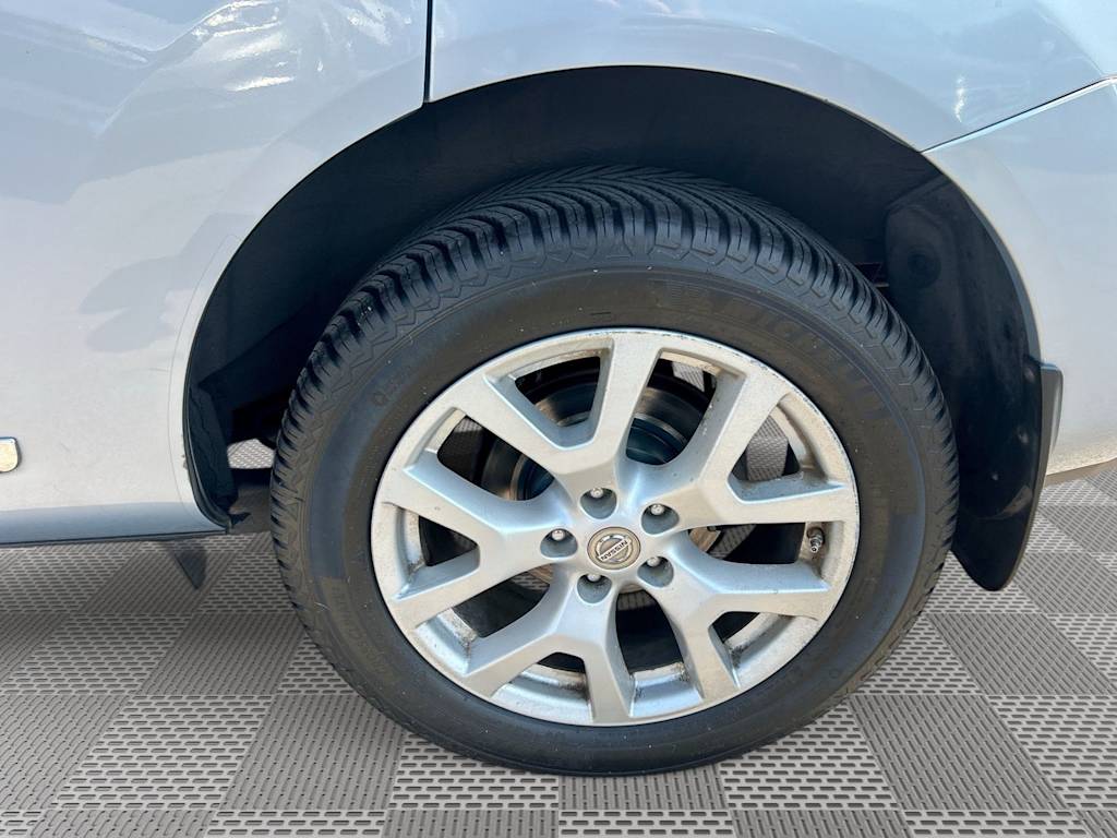 Thumbnail: 2011 Nissan Rogue - 8