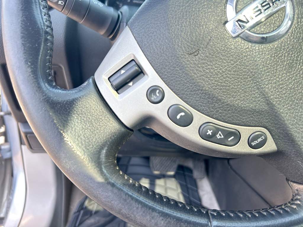Thumbnail: 2011 Nissan Rogue - 7