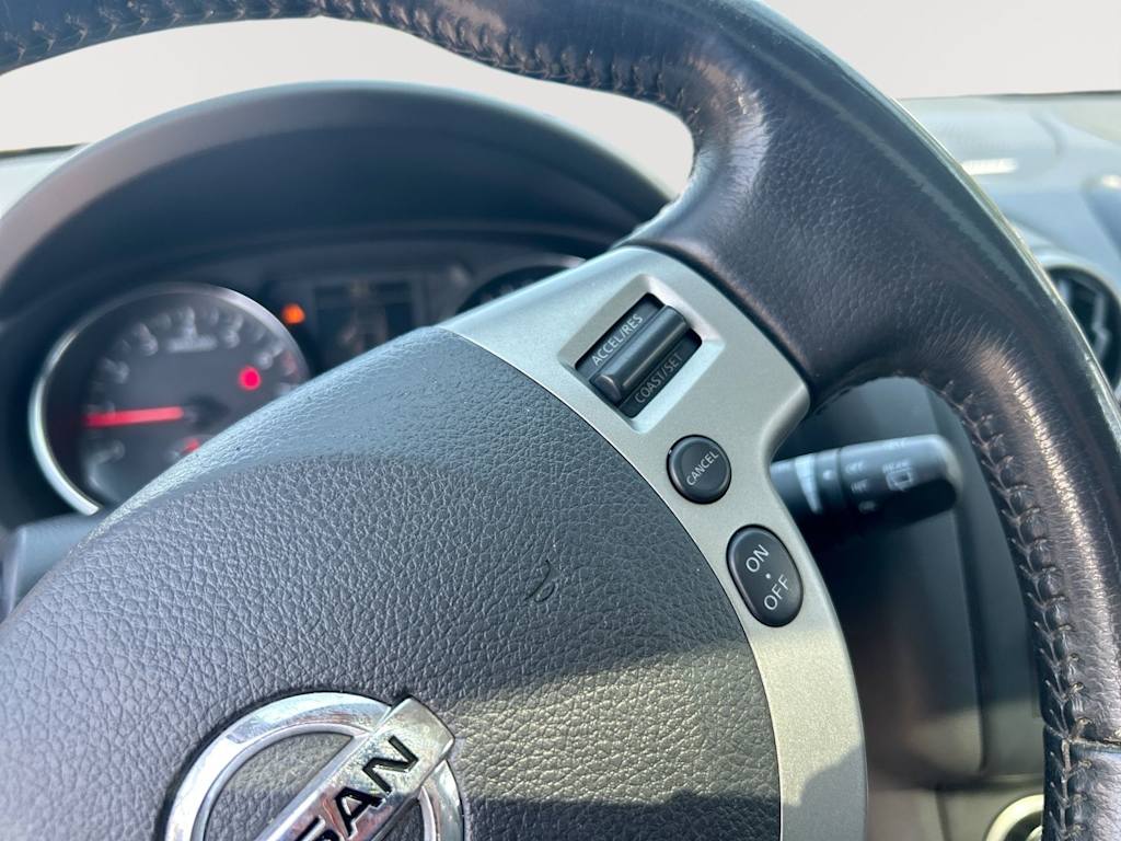 Thumbnail: 2011 Nissan Rogue - 19
