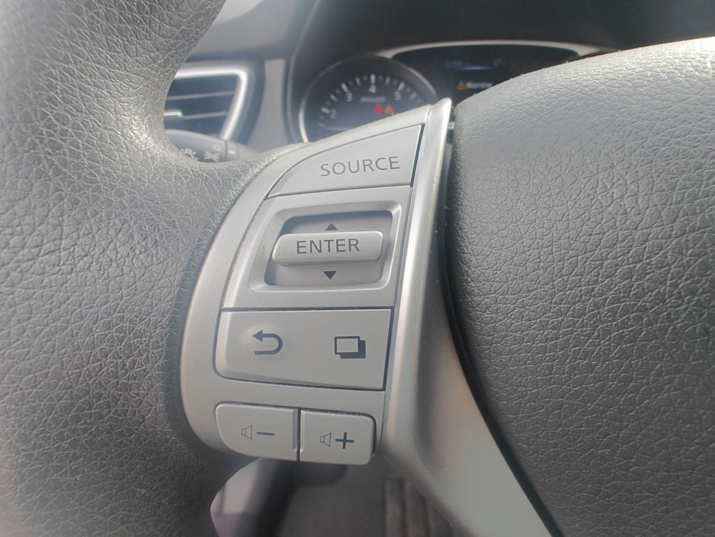 Thumbnail: 2016 Nissan Rogue - 29