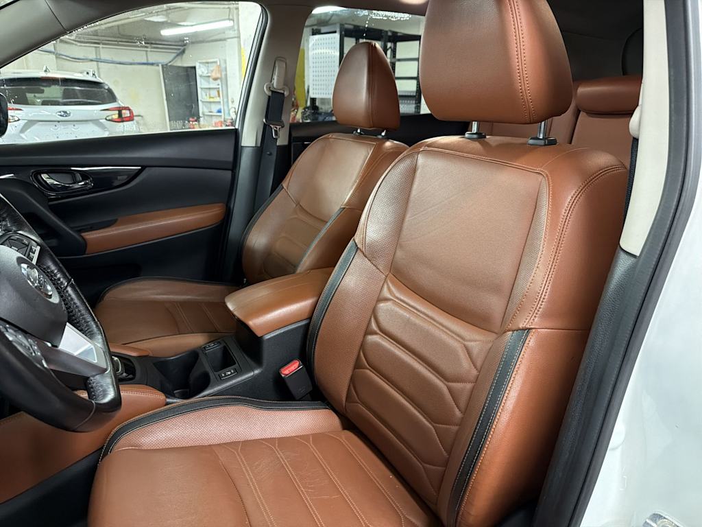 Thumbnail: 2017 Nissan Rogue - 10
