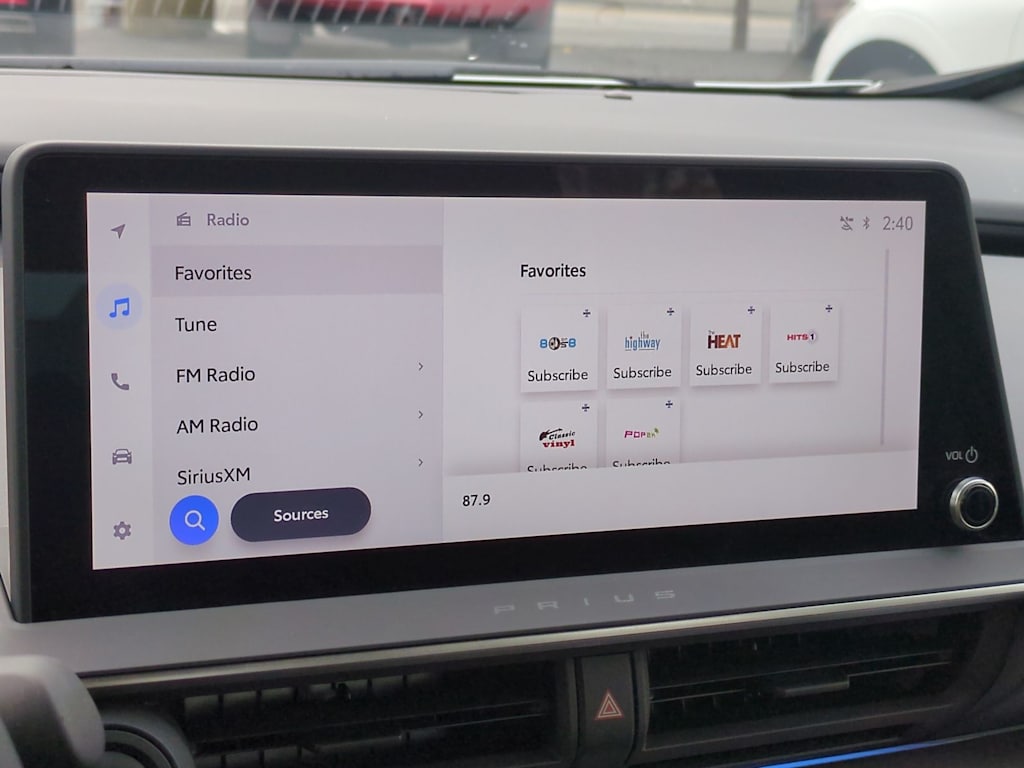 Thumbnail: 2024 Toyota Prius - 34