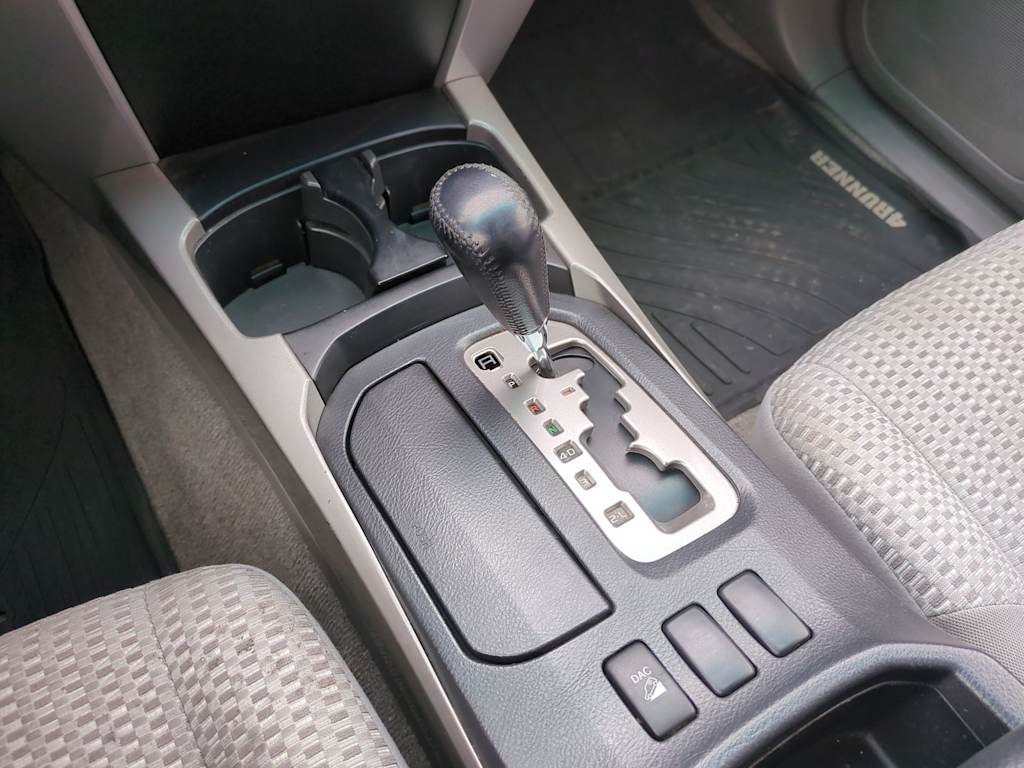 Thumbnail: 2008 Toyota 4Runner - 33