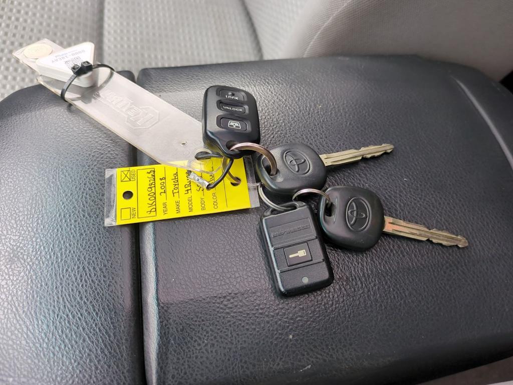 Thumbnail: 2008 Toyota 4Runner - 18