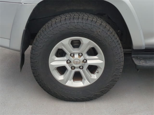 2014 Toyota 4Runner SR5 8
