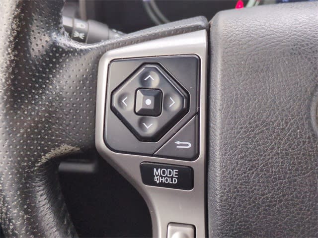 2014 Toyota 4Runner SR5 29