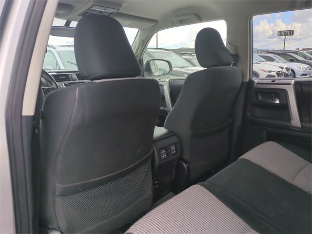2014 Toyota 4Runner SR5 13