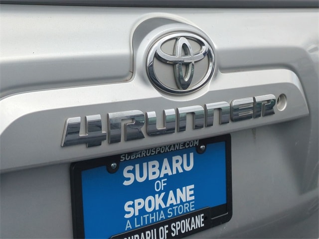 2014 Toyota 4Runner SR5 25