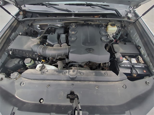2014 Toyota 4Runner SR5 9