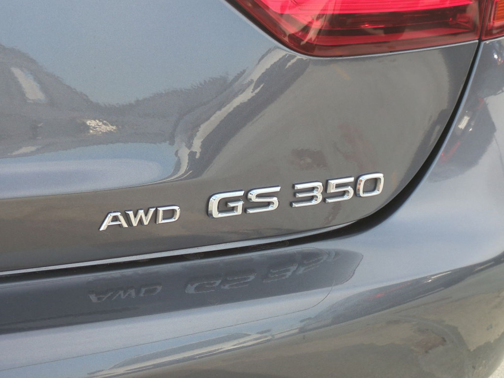 Thumbnail: 2015 Lexus GS - 25