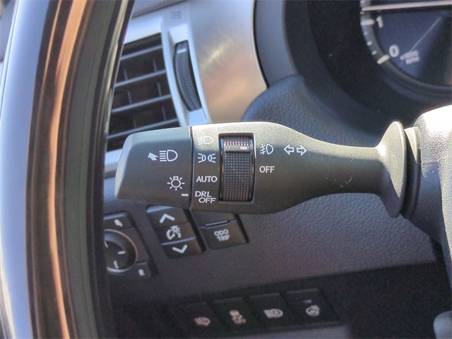 2023 Lexus GX 460 15