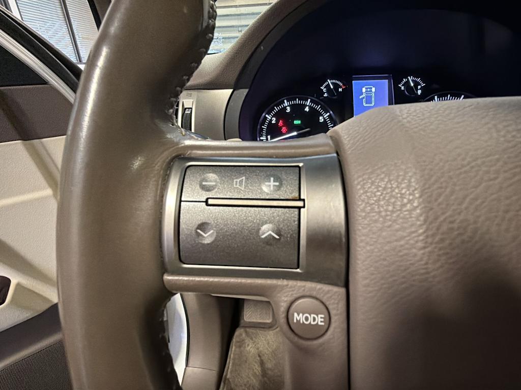 Thumbnail: 2019 Lexus GX - 32