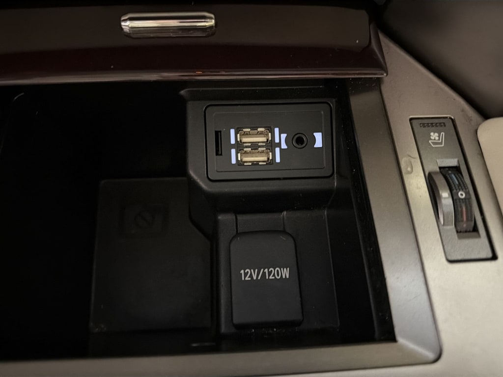 Thumbnail: 2019 Lexus GX - 37