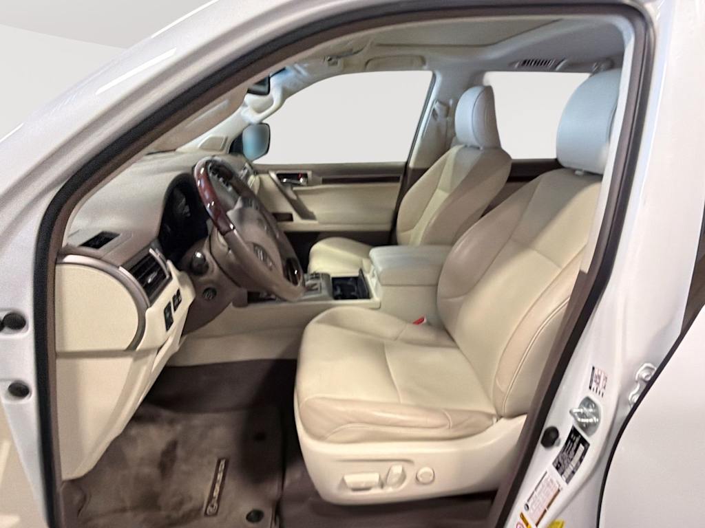 Thumbnail: 2019 Lexus GX - 11