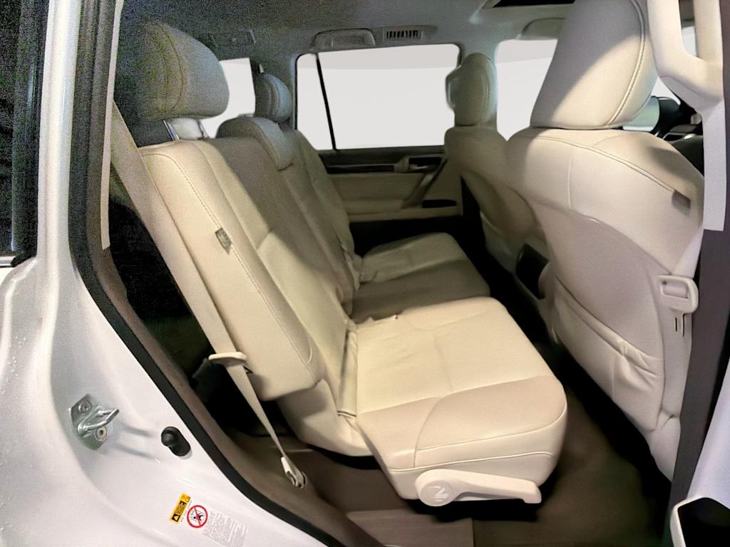 Thumbnail: 2019 Lexus GX - 30