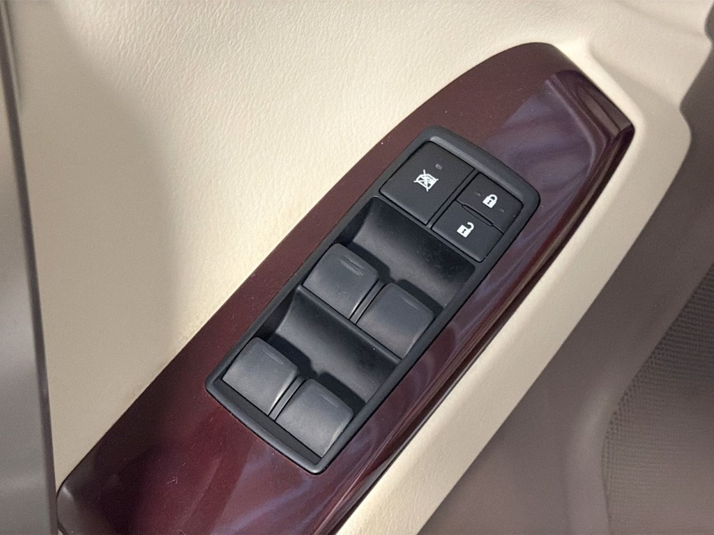 Thumbnail: 2019 Lexus GX - 27