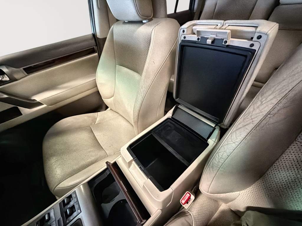 Thumbnail: 2012 Lexus GX - 34