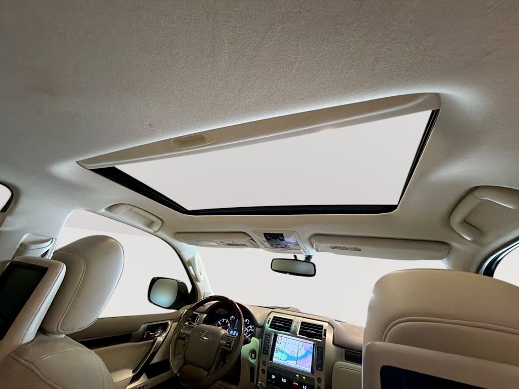 Thumbnail: 2012 Lexus GX - 31
