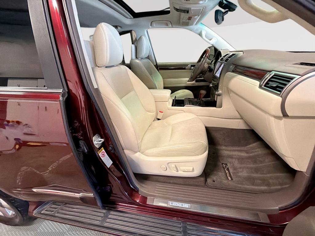 Thumbnail: 2012 Lexus GX - 12
