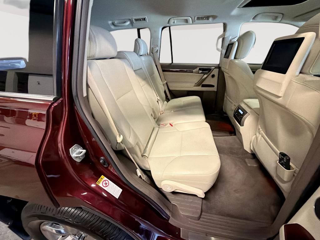 Thumbnail: 2012 Lexus GX - 30