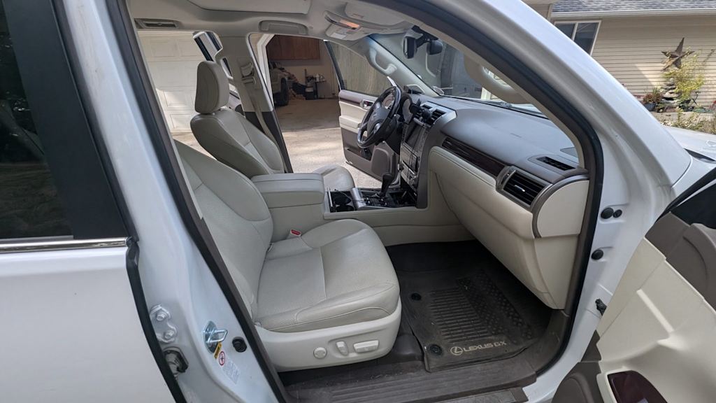 Thumbnail: 2019 Lexus GX - 5