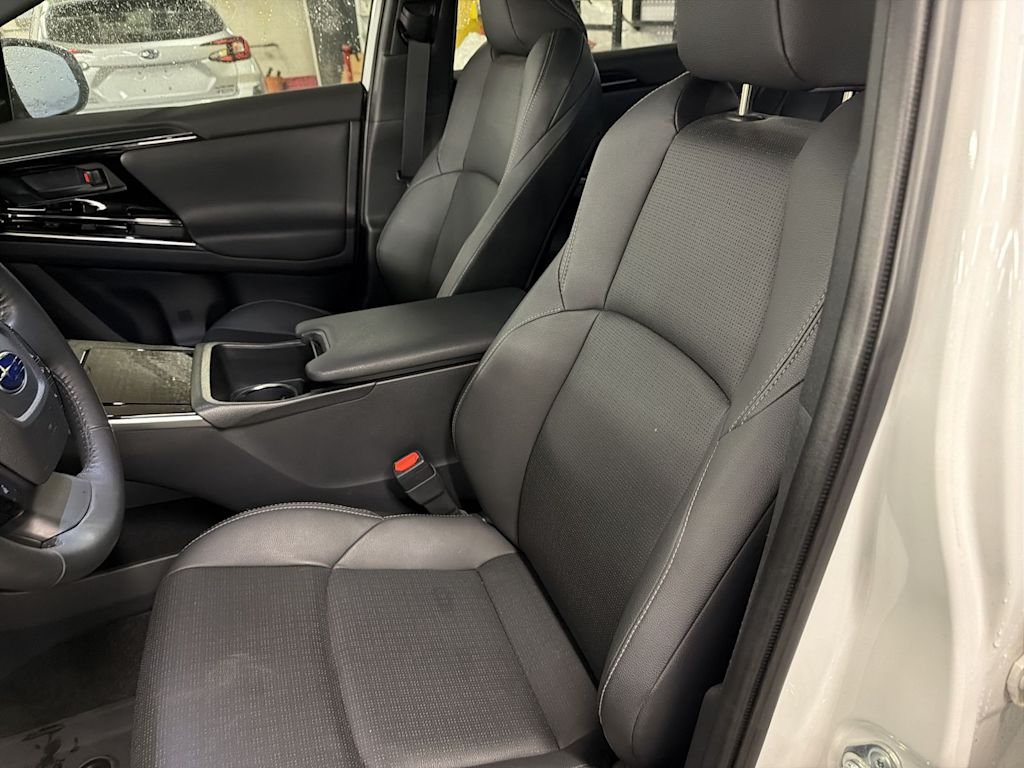 Thumbnail: 2023 Subaru Solterra - 10