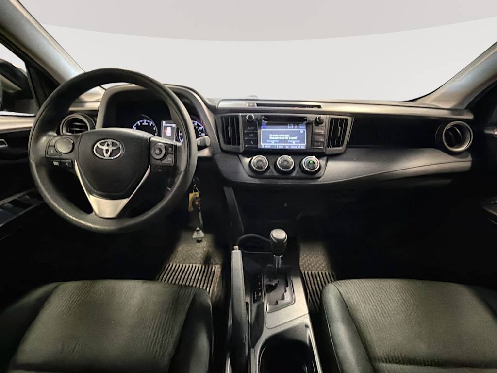 Thumbnail: 2018 Toyota RAV4 - 2