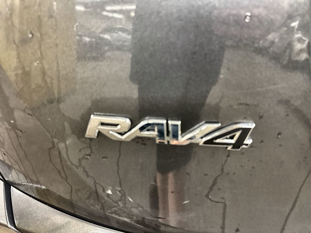 Thumbnail: 2016 Toyota RAV4 - 25