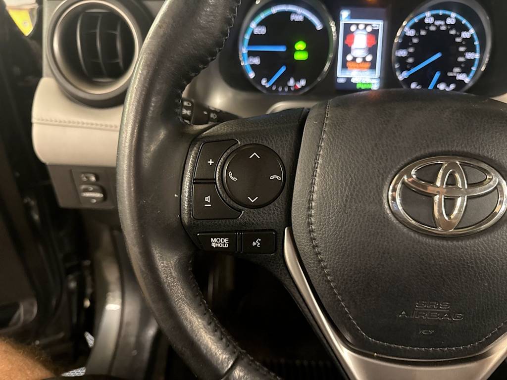 Thumbnail: 2018 Toyota RAV4 - 26