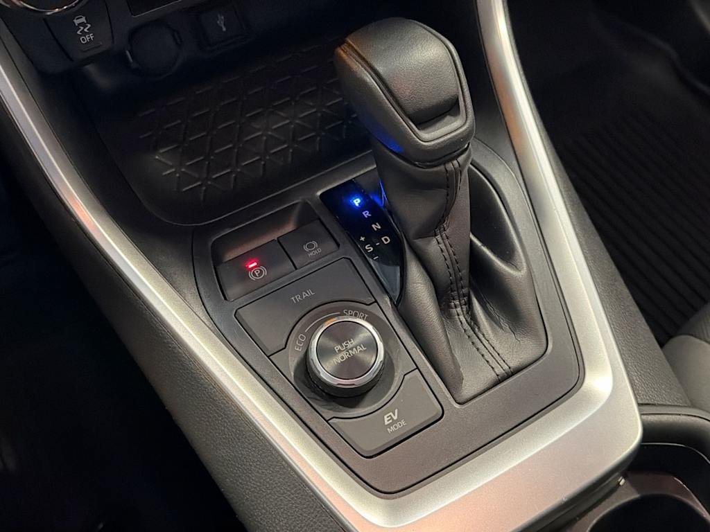 Thumbnail: 2021 Toyota RAV4 - 38