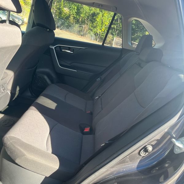 Thumbnail: 2020 Toyota RAV4 - 11