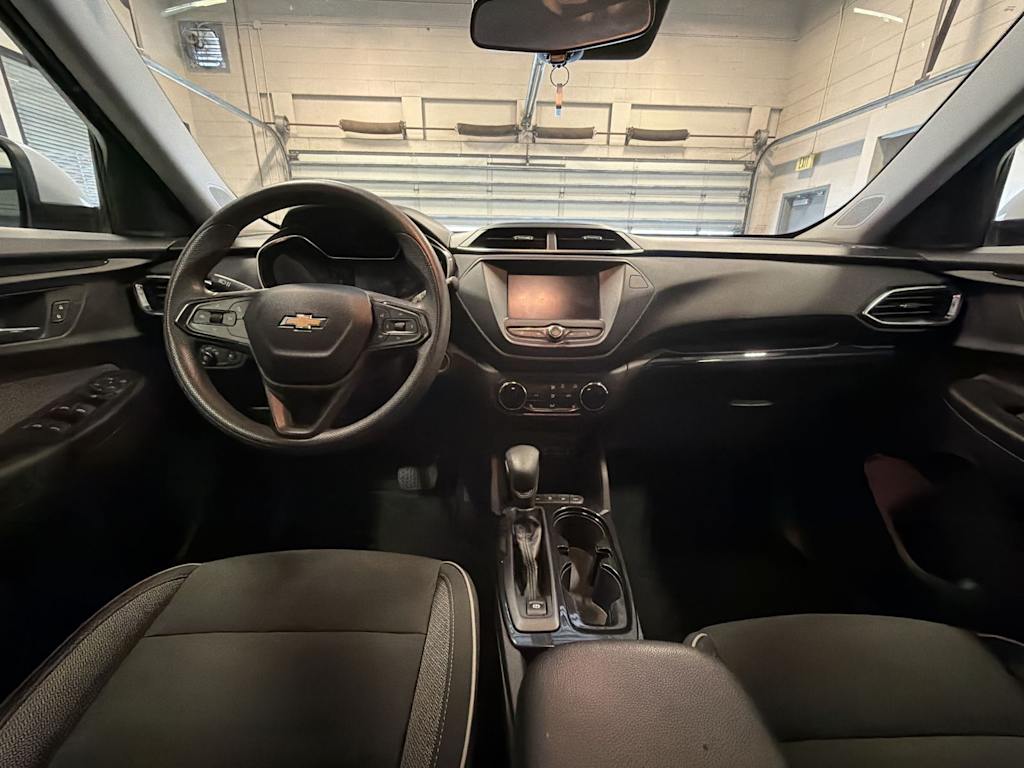 Thumbnail: 2021 Chevrolet TrailBlazer - 2
