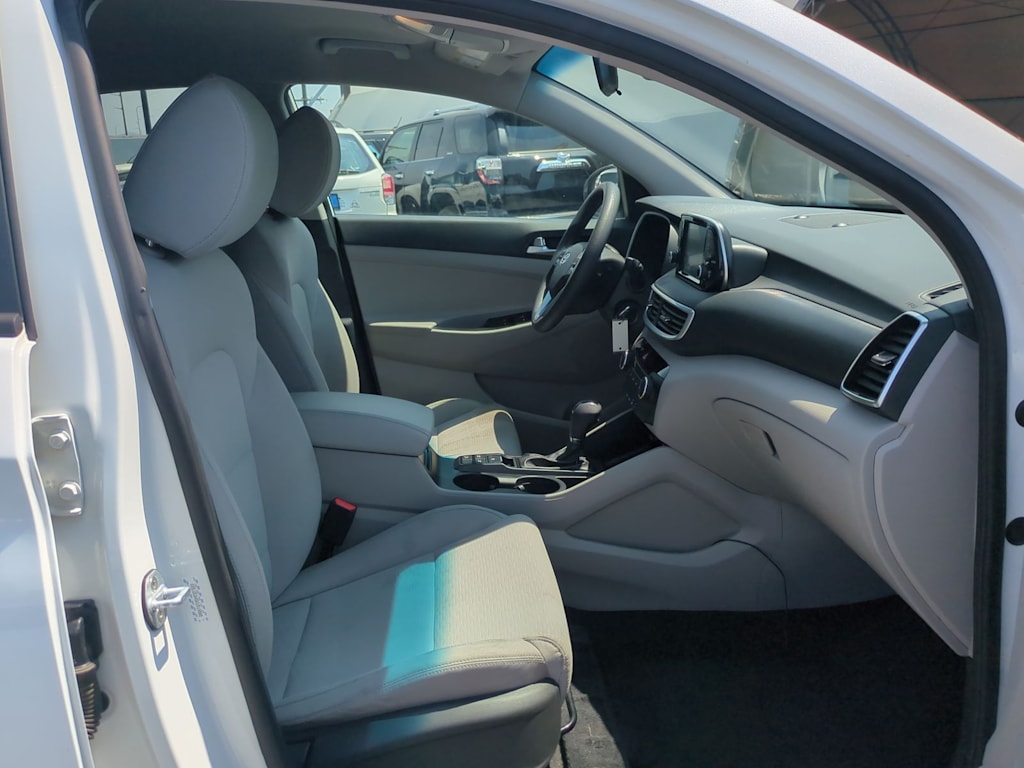 Thumbnail: 2019 Hyundai Tucson - 11