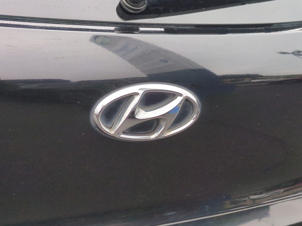 Thumbnail: 2017 Hyundai Tucson - 7