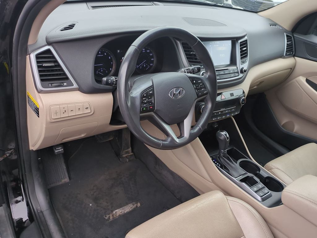 Thumbnail: 2017 Hyundai Tucson - 2