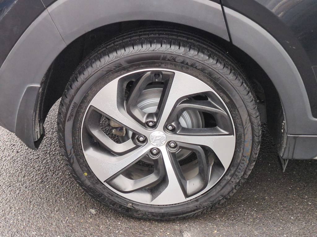 Thumbnail: 2017 Hyundai Tucson - 8