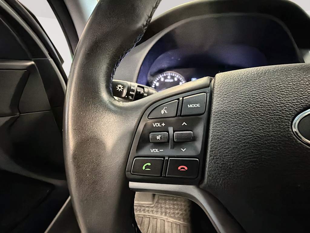 Thumbnail: 2017 Hyundai Tucson - 30
