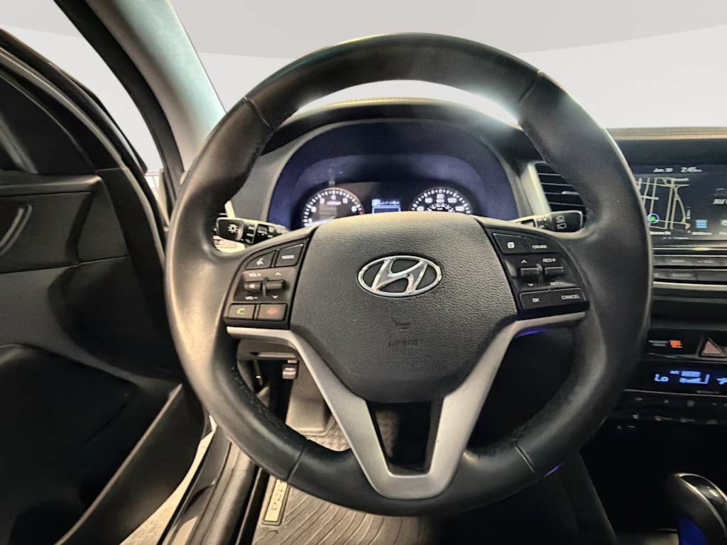 Thumbnail: 2017 Hyundai Tucson - 10