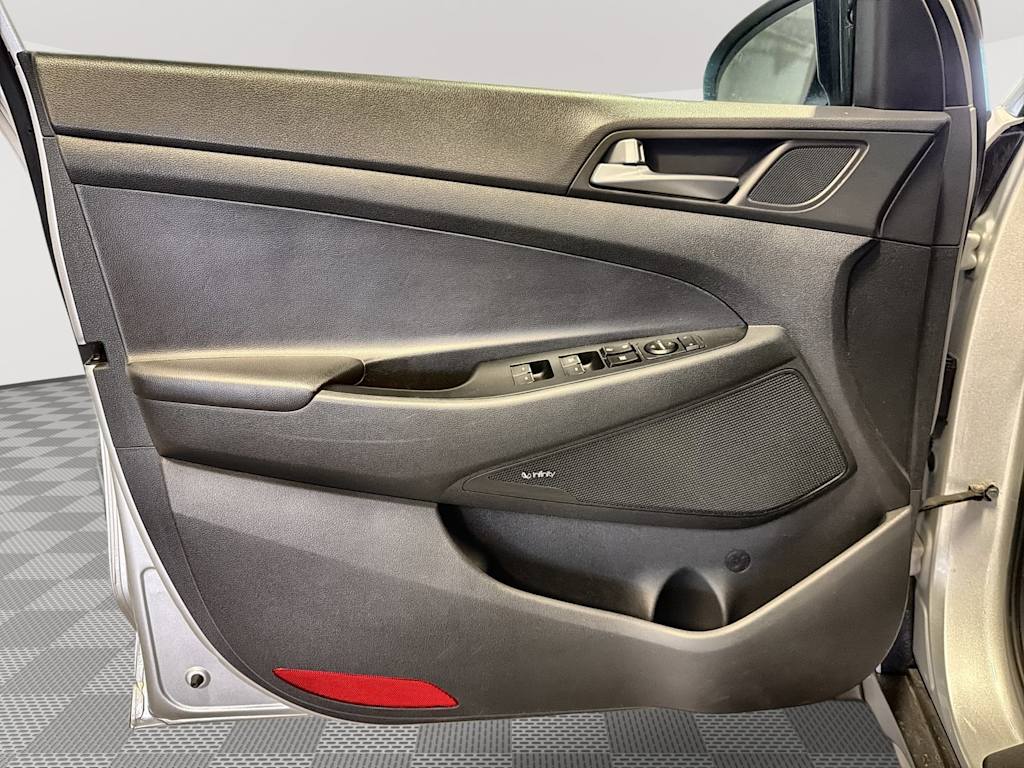 Thumbnail: 2017 Hyundai Tucson - 24