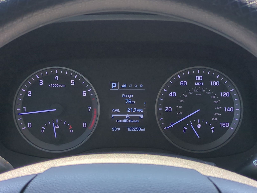 Thumbnail: 2016 Hyundai Tucson - 17