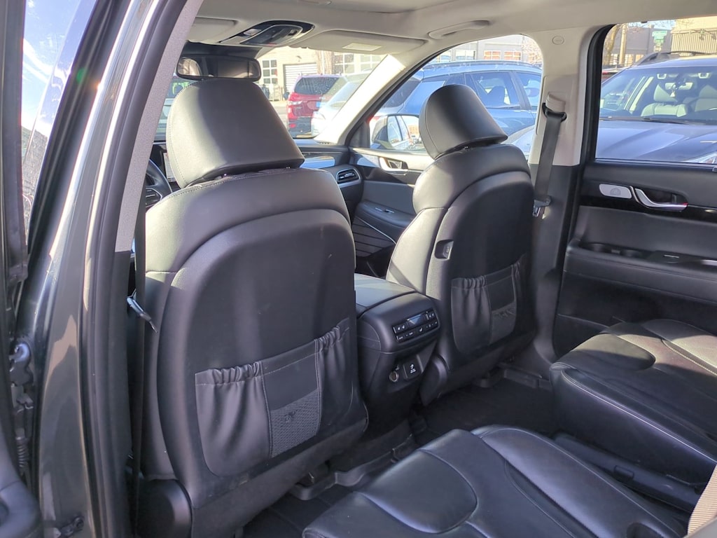 Thumbnail: 2022 Hyundai Palisade - 12