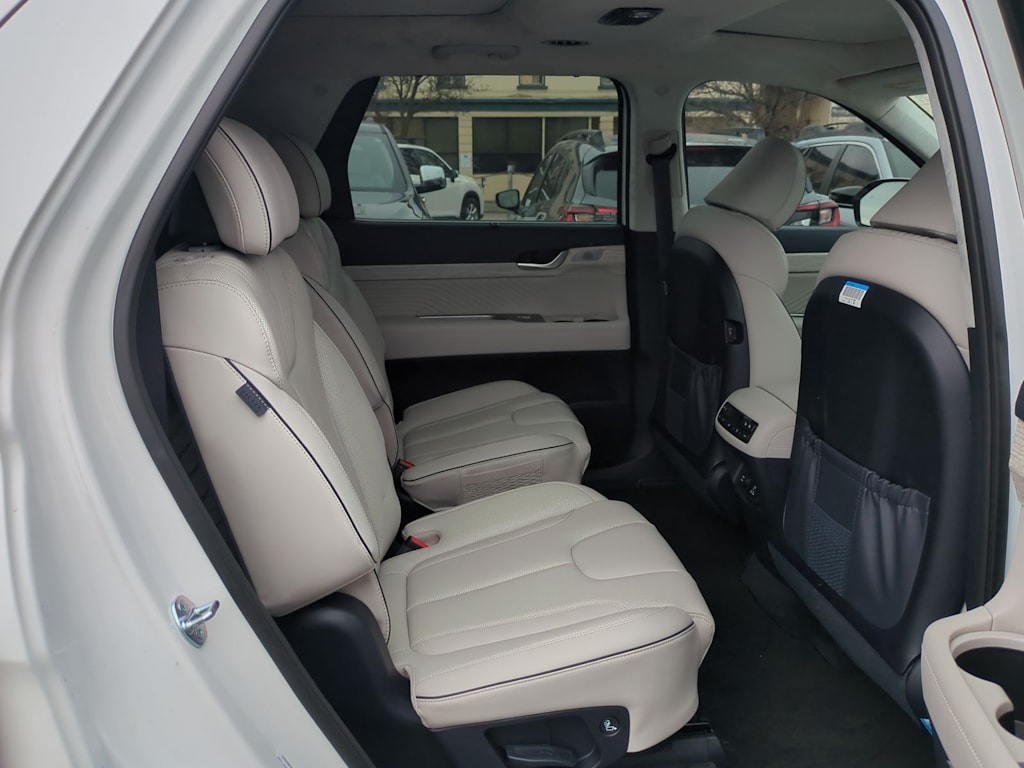 Thumbnail: 2025 Hyundai Palisade - 27