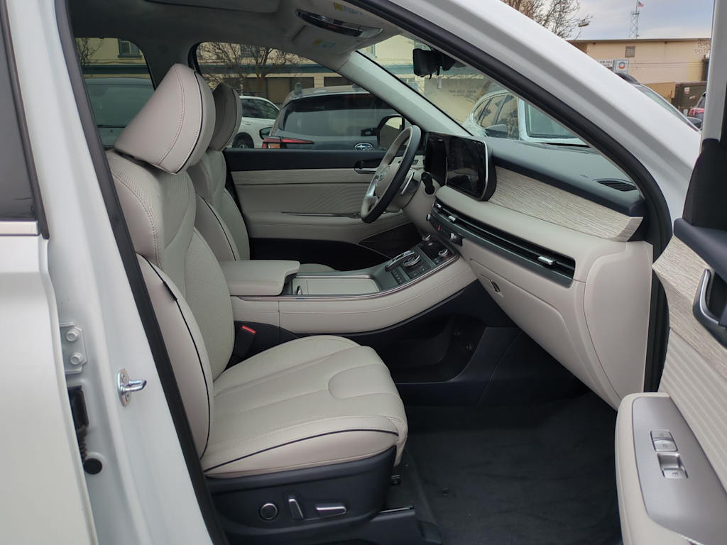 Thumbnail: 2025 Hyundai Palisade - 12