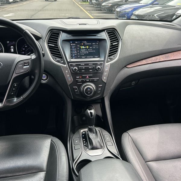 Thumbnail: 2019 Hyundai Santa Fe - 2